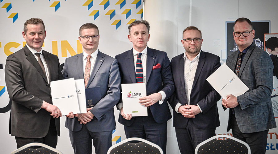 RFG S.A. oraz JAFP S.A. podpisały umowy, na mocy których kluczowe nieruchomości zostały włączone do oferty KSSE